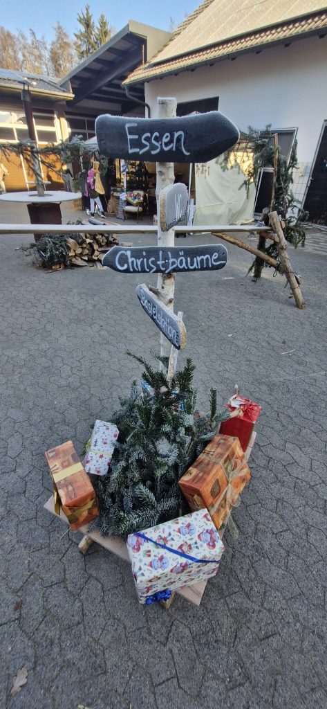 Erste Hofweihnacht der Kunigundensiedlung – Gemeinsam mit dem Kohlwerk ein voller Erfolg